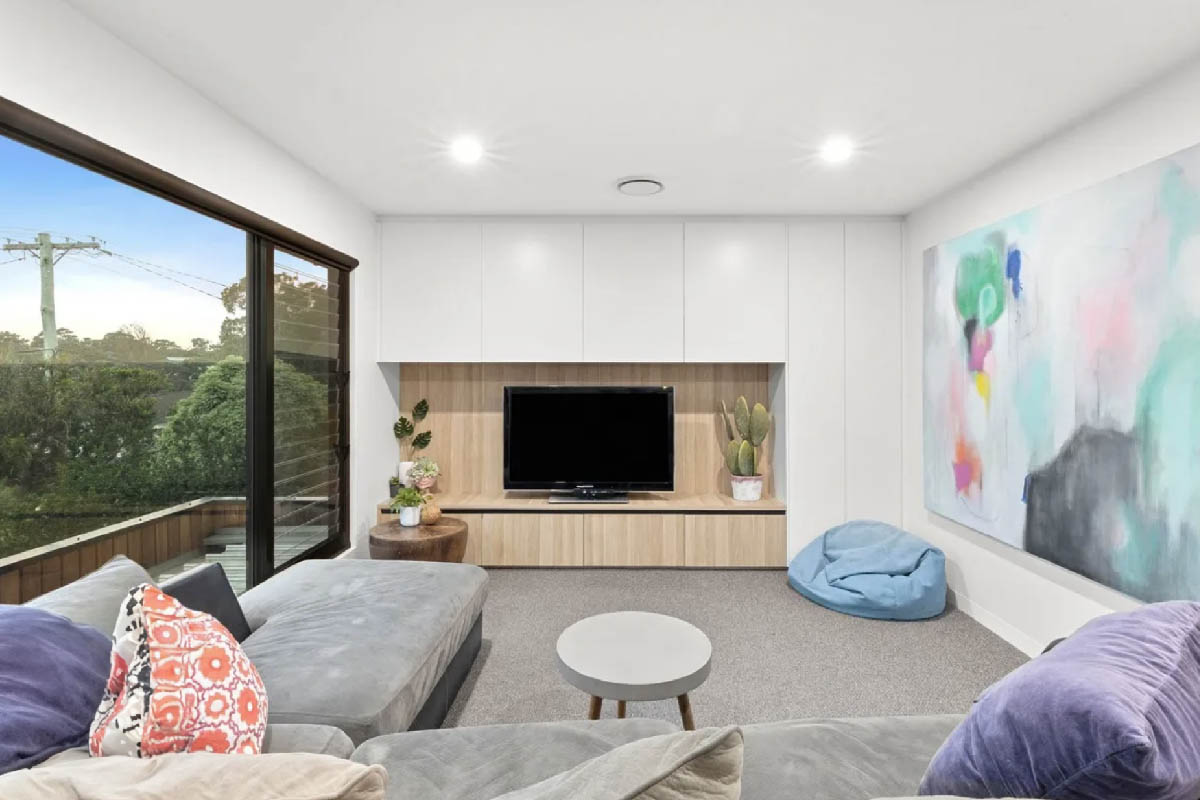 Struct Building Lake Ave Ocean Grove 1200x800 13