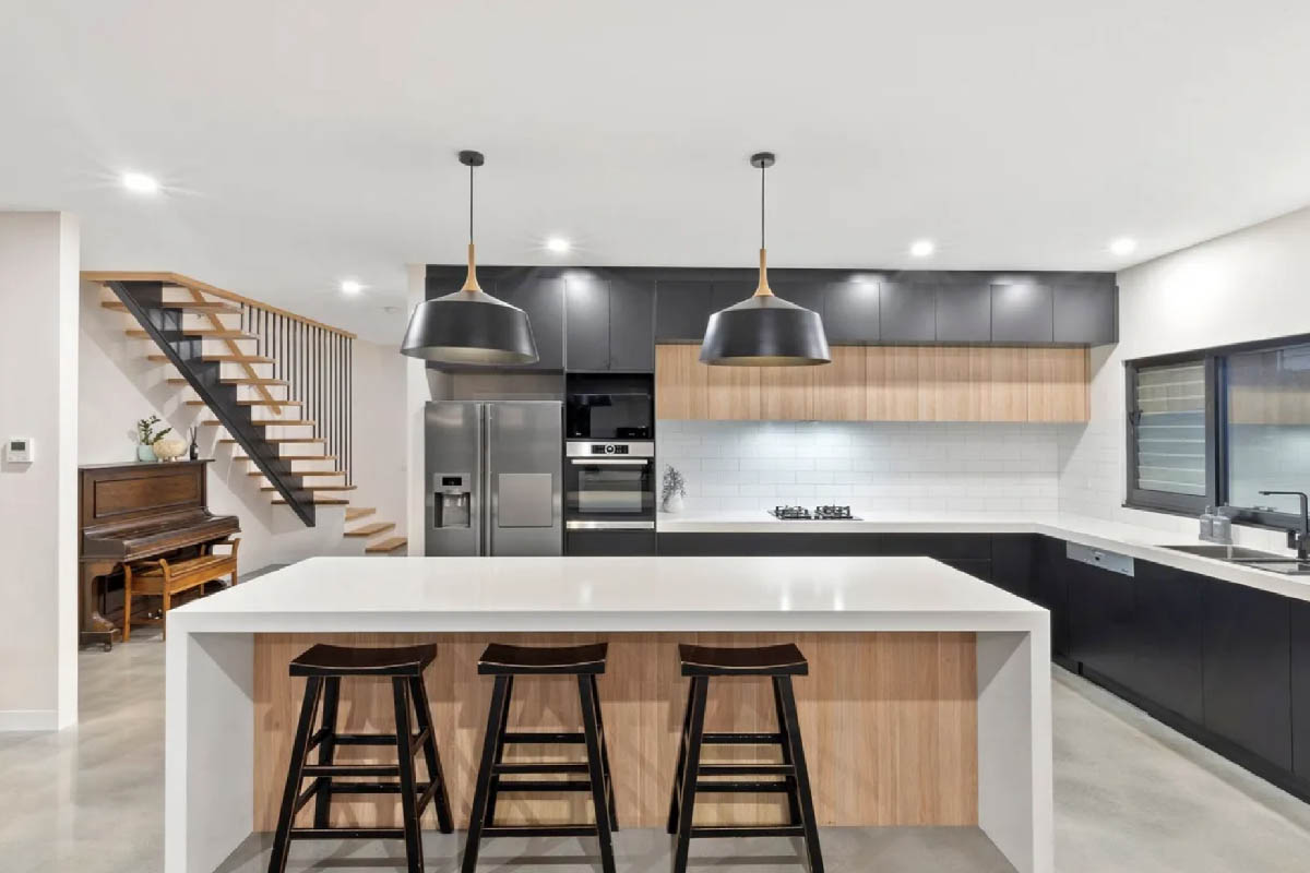 Struct Building Lake Ave Ocean Grove 1200x800 7